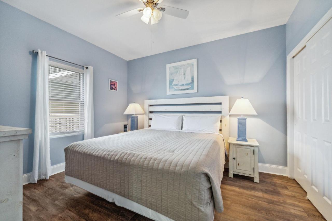 Sea-Renity At Laketown Wharf #1607 By Nautical Properties Panama City Beach Eksteriør billede